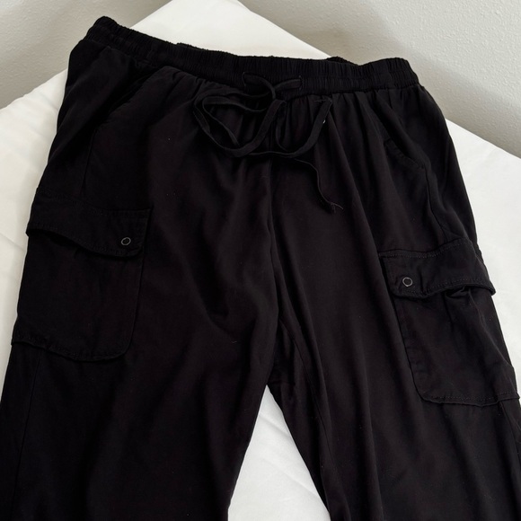 Torrid Relaxed Fit Jogger Stretch Challis Mid-Rise Cargo Pocket Pant size 1X - Picture 7 of 10